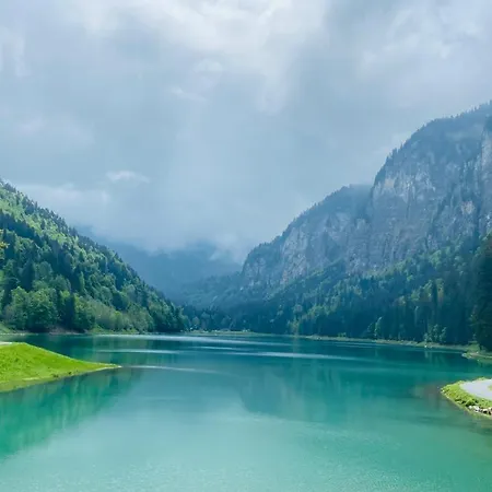 Luxury Morzine With Stunning Mountain Views