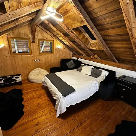 Chalet Luxury Morzine With Stunning Mountain Views *