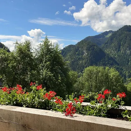 Chalet Luxury Morzine With Stunning Mountain Views
